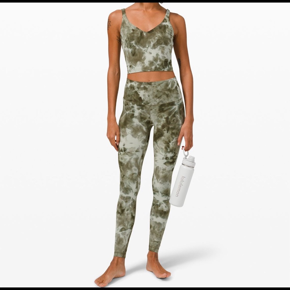 lululemon align pant 28 in (Diamond die light sage medium ol…